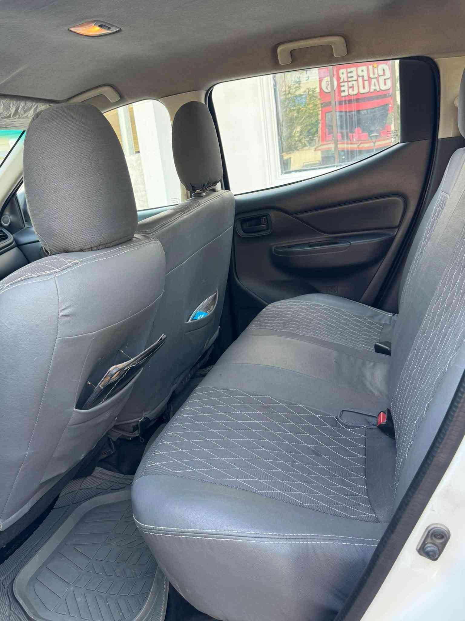 السلام عليكم 
للبيع مسيبوشي بيك اب L200 
تو ويل ناصي السياره خليجية 
كير عادي
موديل 2019 
رقم بغداد بأسمي 
السياره جاهزه اي نقص مابيها 
السعر: 140 ورقة 
***********
مكان السياره بغداد اليرموك
