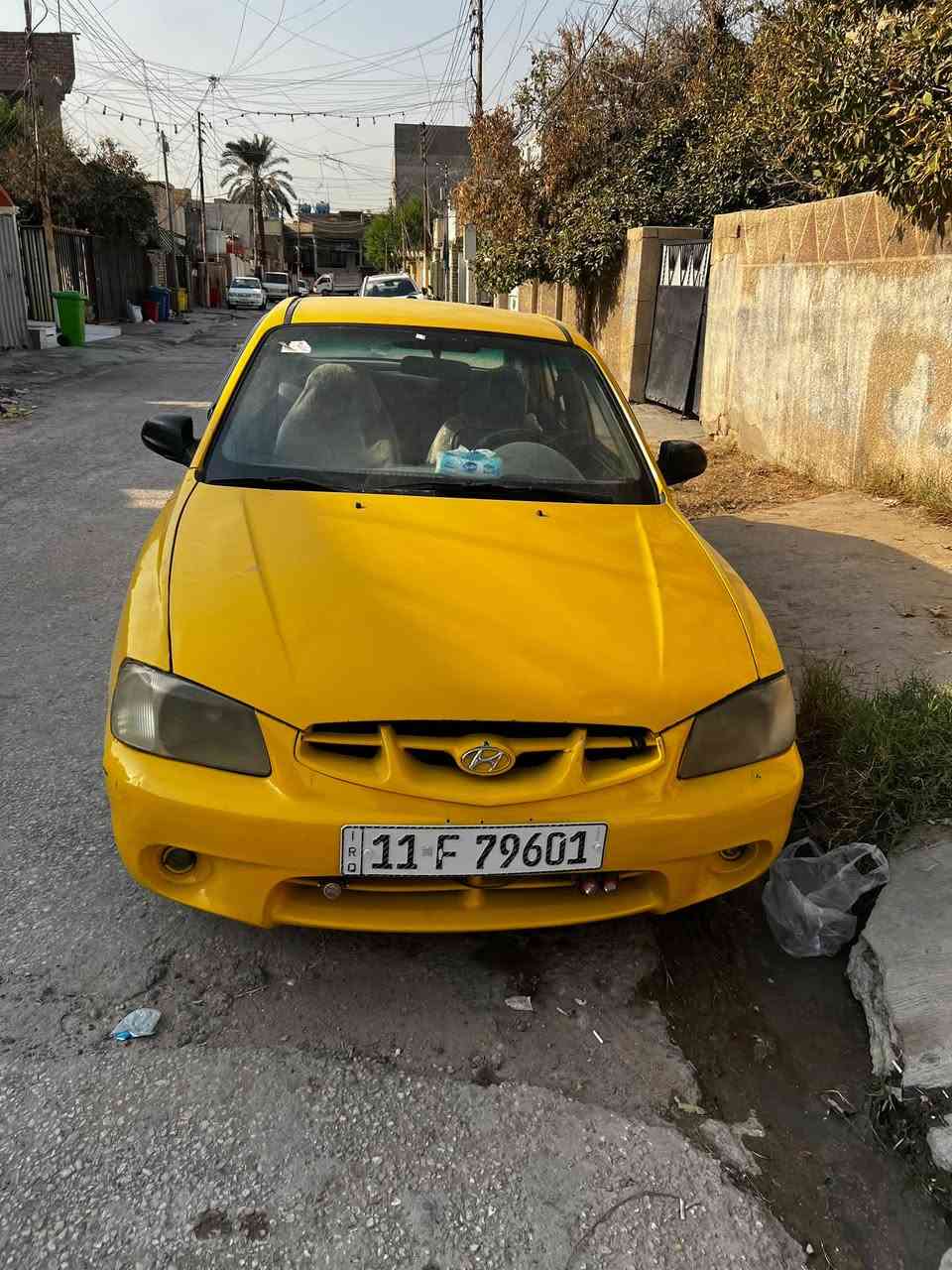 اكسنت فيرنا موديل 2000سياره خصوصي مكينه وكير خير من الله سياره صافيه وحلوه السعر32وبيهامجال مكاني بغداد الدوره ***********
