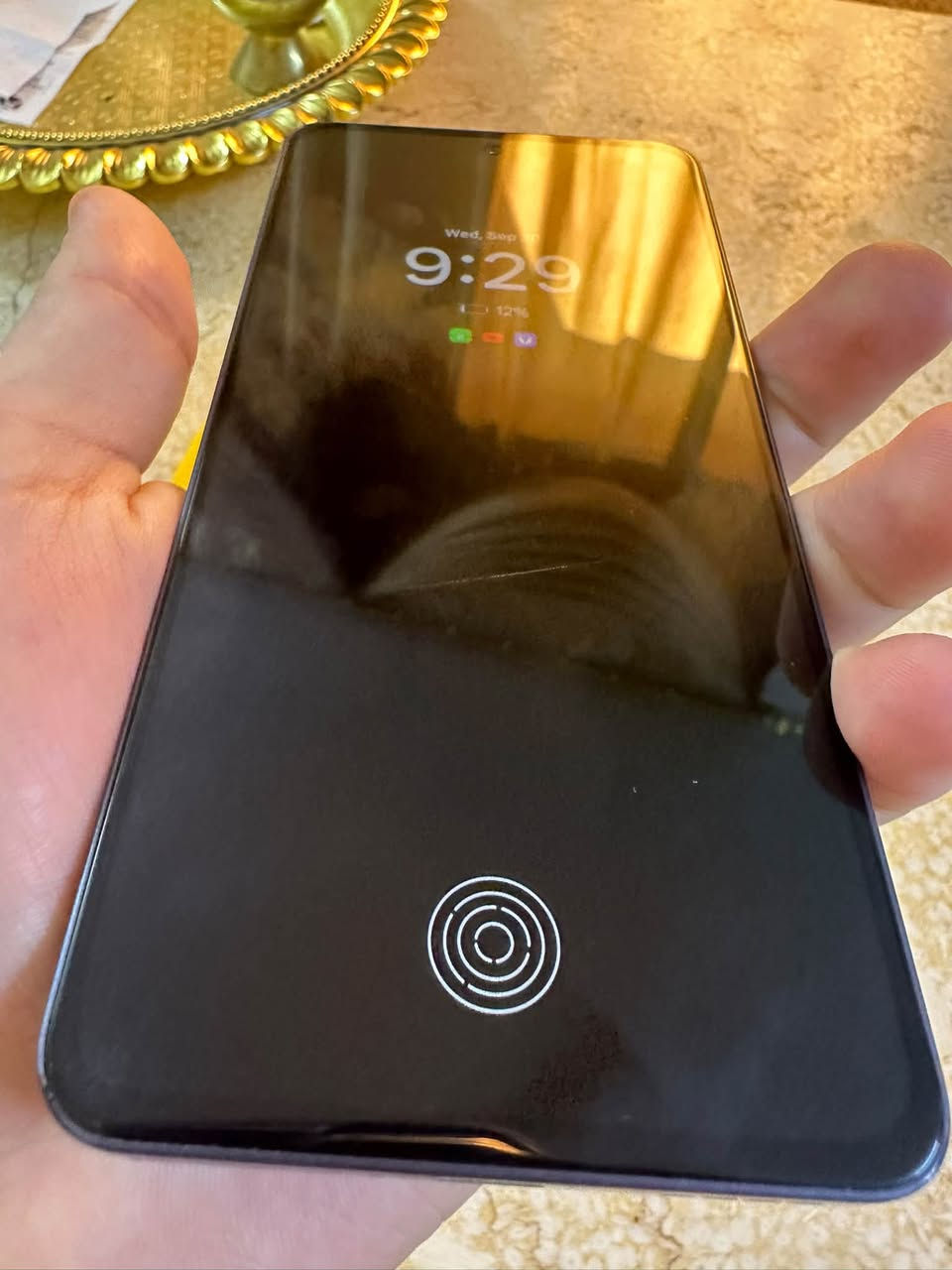 ريلمي ١٣+ 5G
كلشي موضح بل صورة شخط بسيط بل شاشة و ضربة خفيفه بل شاصي سعرة ٢٢٥ كامل ملحقاتة شاحنة ٨٠واط 
مكاني بغداد دورة 
***********
