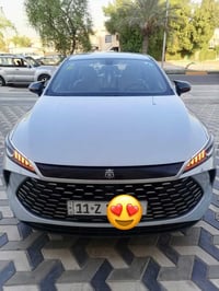 بي واي دي BYD  موديل ٢٠٢٥  لون مميز 📍   سياره جديده جدا  بيها شخط بسيط...
