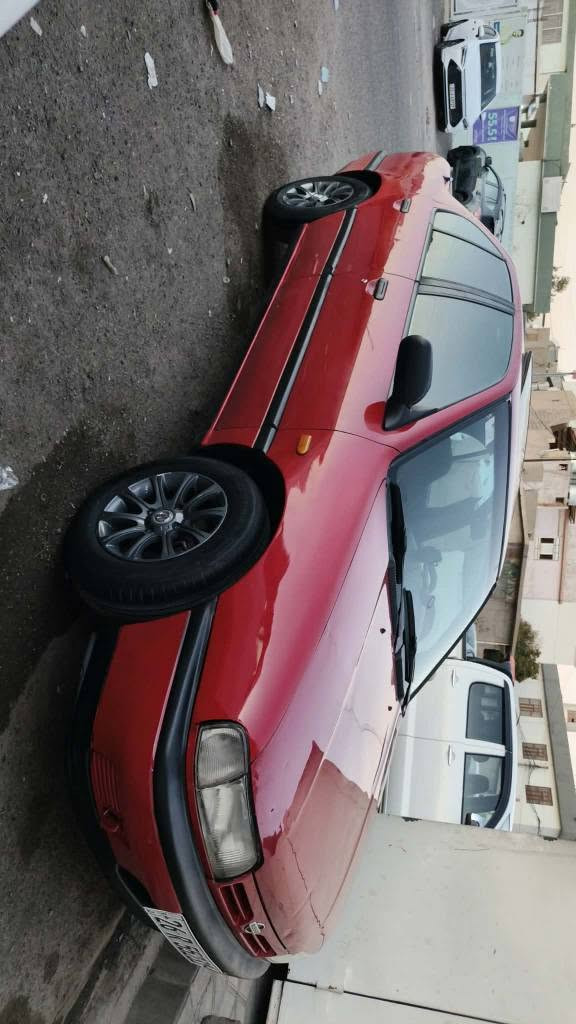 نيسان بليمر • ١٩٩٣ • بدون صبغ