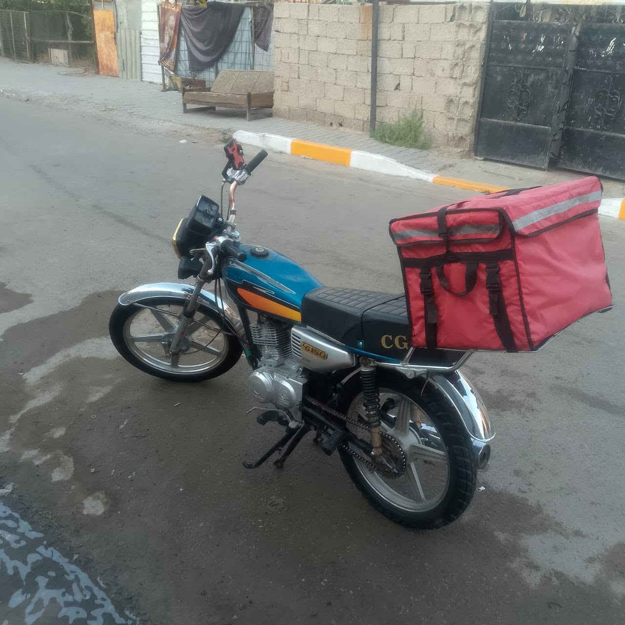 تايكر موديل 20
مكينة نظيفة ناعمه خرسه 
شلعه معدل 
بغداد الحسينيه ***********
325
