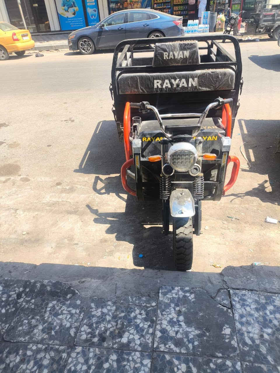 السلام عليكم ستوته شحن🔋⚡ للبيع مواصفات كامله ستوته جديده جيس بعدها بيه بطريات خير من الله حجم كبير سعرها مليون وربع وبيها مجال خابر دلل بغداد شاع حيفا ***********
