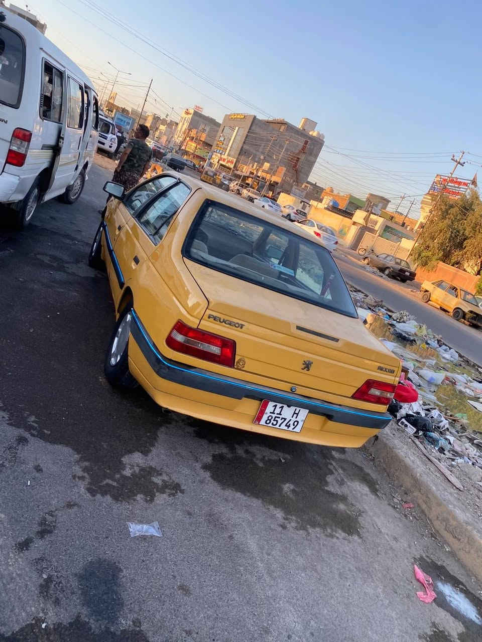سلام عليكم بيجو لميس مديل ١٦ مكفول السعر ٣٥ بيهه مجال مكان بغداد الاستفسار اتصال ***********
