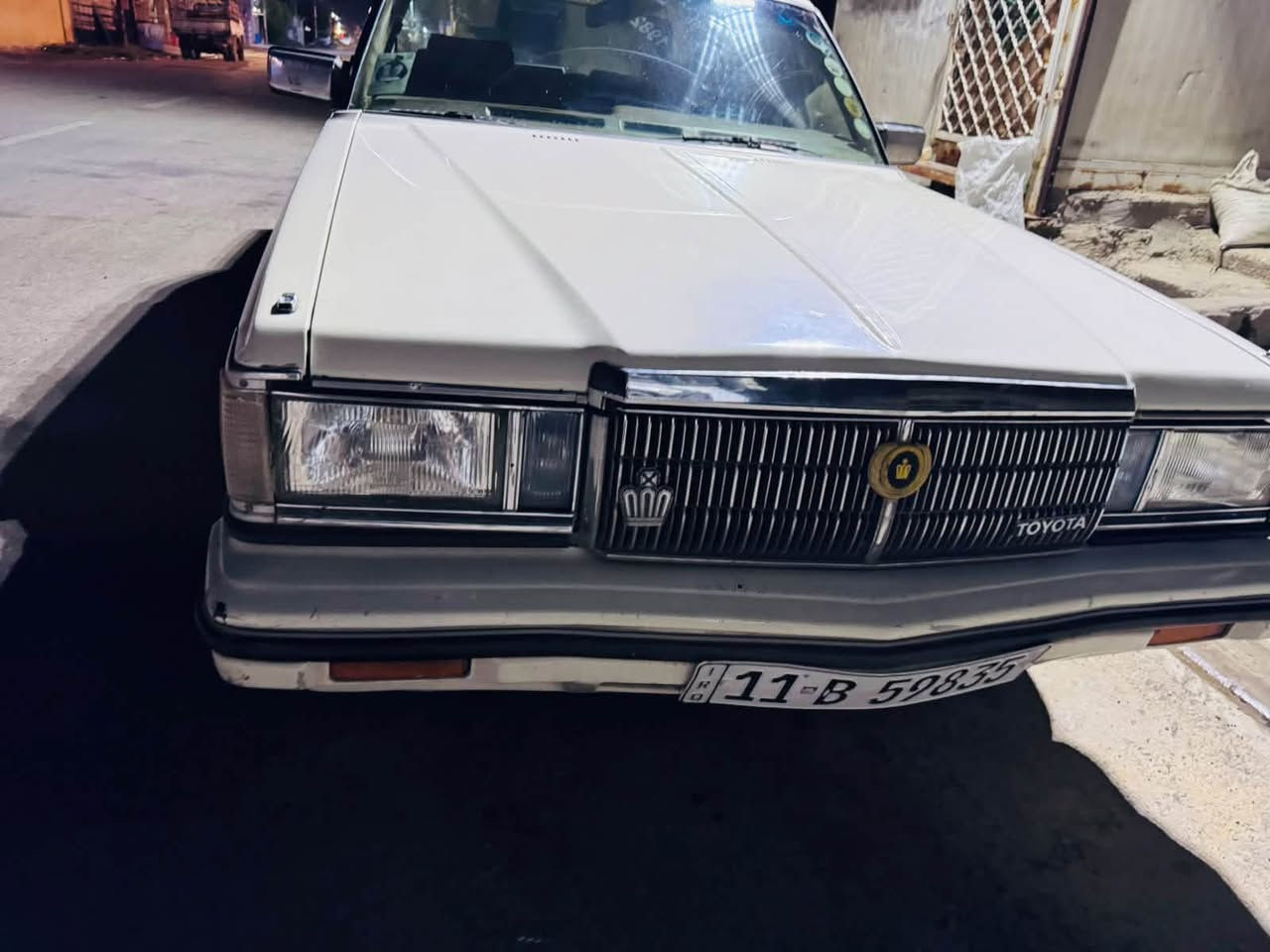 سلام  عليكم سوير 1982
 كير ومكينه vvt3000
 سياره خير من الله ترايك وين متريد 
 كله حديد ميكانيك تايرات والمواد الستهلاكيه
 رقم بغداد نكليزي باسمي 
مكان بغداد شعب
سعر 45 وبيه مجال
***********
