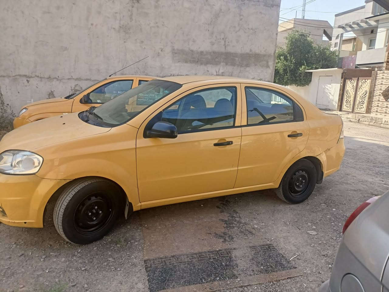 عليكم سياره افيو للبيع موديل 11 خليجي مؤسسه باسمي تحويل بدونثاني يوم ثانويه ل 29 اي ضرر ما بيها جير محرك شرط صبغ ما بيها السعر 58 الاتصال على الرقم ***********///***********
