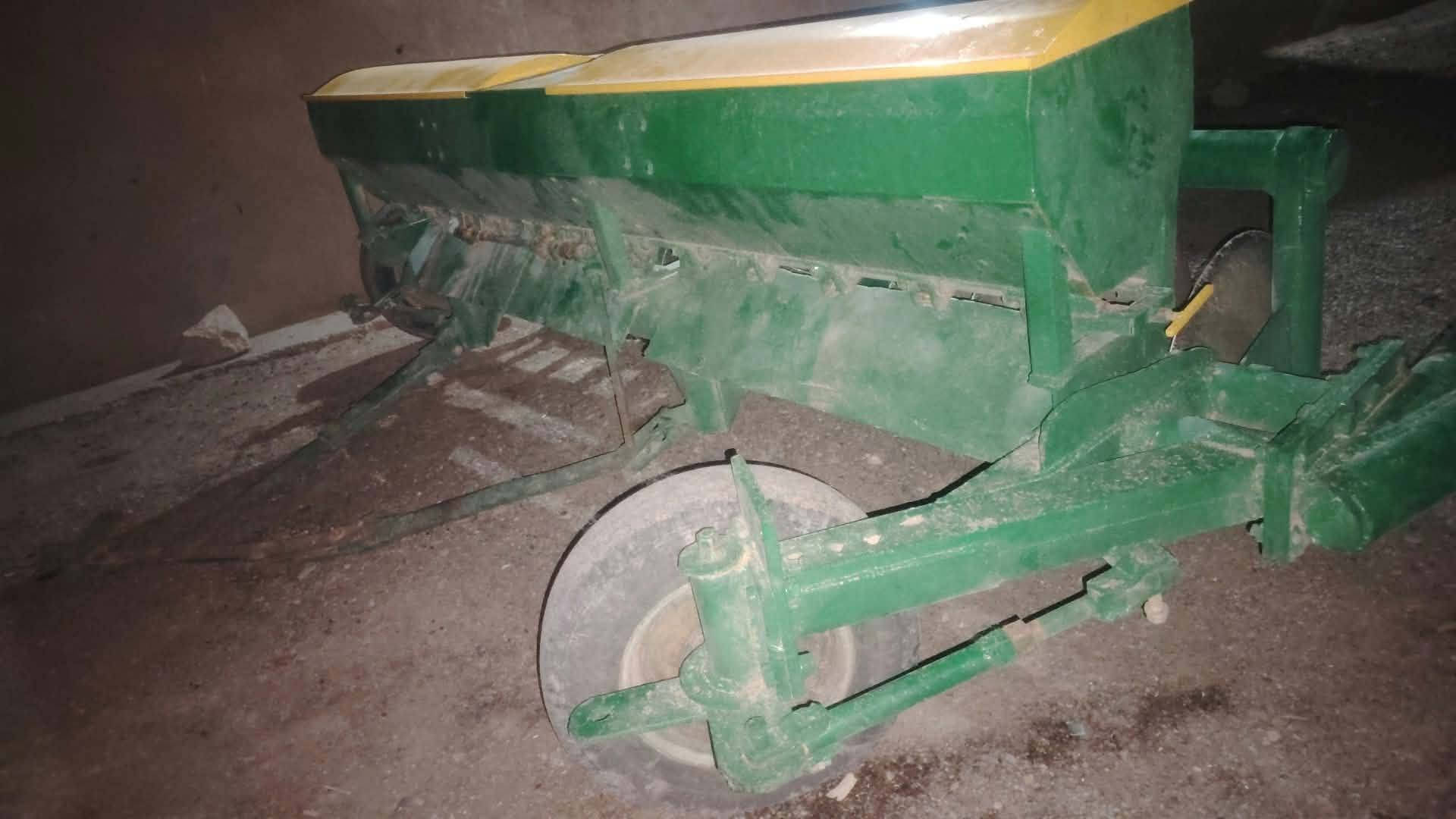 دسك ١٢