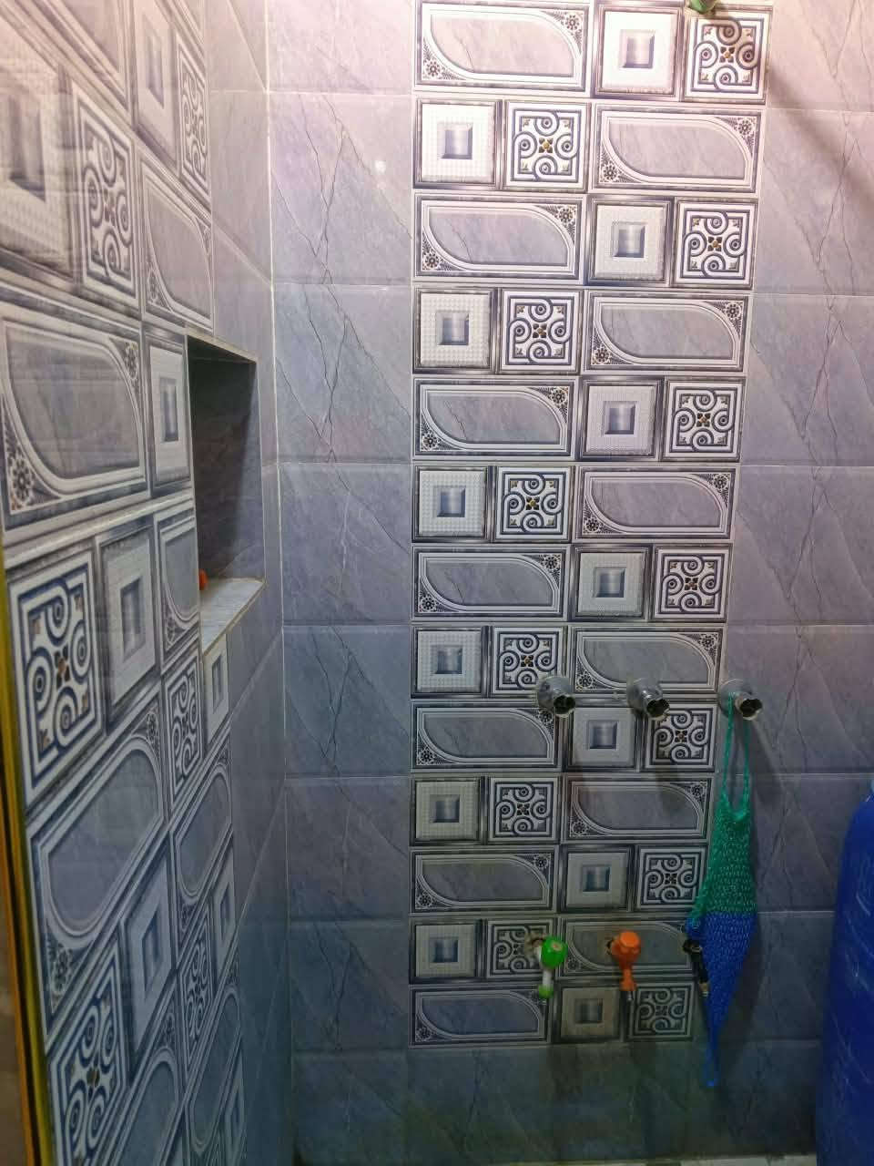 منزل للبيع زراعي دور الشرطة سند 25 المساحة 100متر مربع الوجهه 10والنزال10 السعر خاص رقم وتساب فقط ***********
