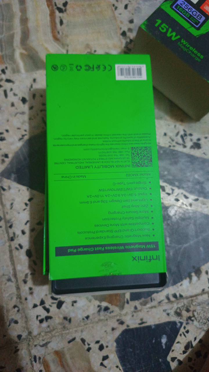 نوت 40 5G • ٨+٨ رام • ٢٥٦ جيجا