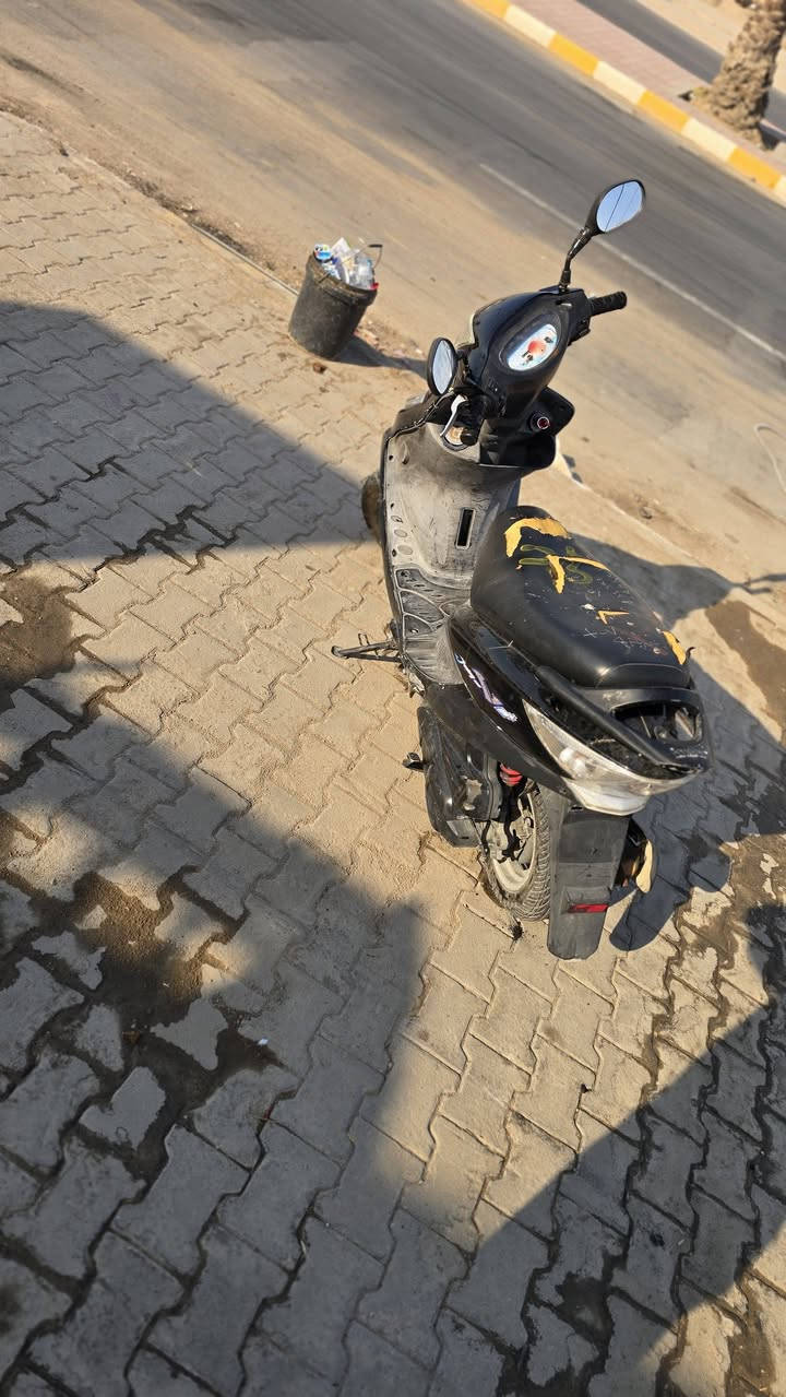 للبيع دراجه كامكو بي2
الدراجه كفاله عامه وين ميعجبك افحص تخم تاير جديد مكان نجف كوفه شارع المعمل مقابل مجمع المختار السكني 
السعر 550 وبيها مجال ***********

***********

