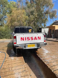 بيكب نيسان • ٢٠٠١ • رقم بغداد