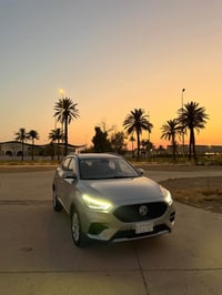 أم جي زد اس للبيع موديل 2023 ماشية 14,000 كيلو متر سيارة نظيفة جدا على...