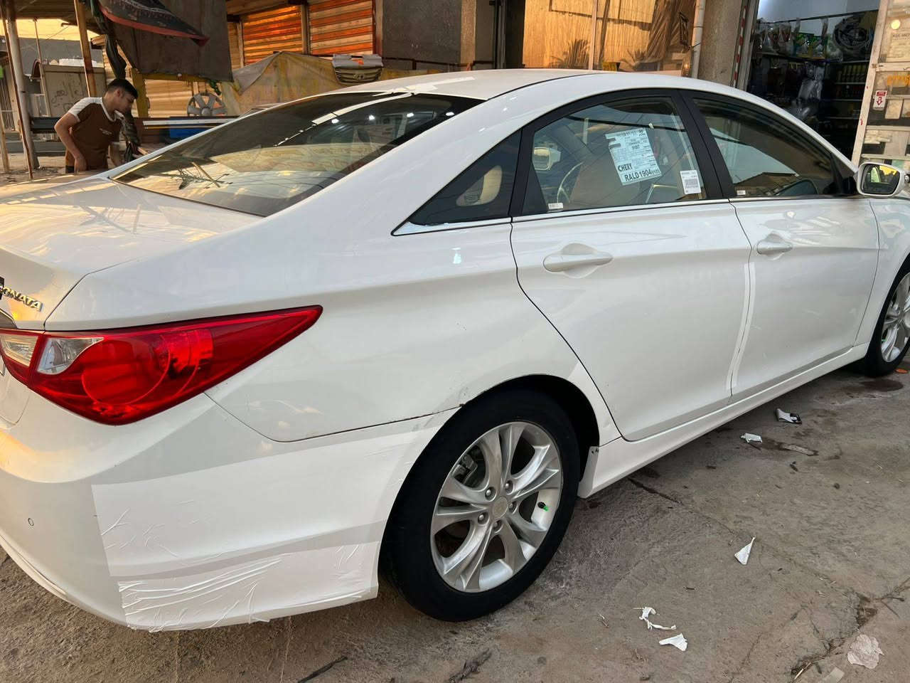 سلام عليكم  سوناتا ٢٠١٢ خليجيه السياره نظافه بيها صبغ جاملغ وبلباب  شوي صدر مكيه كير تبريد السياره قطعتين تبريد لون ابيض والسعر  ١٠٠ ورقه وبيها مجال بصيط بغداد بسمي  ***********
