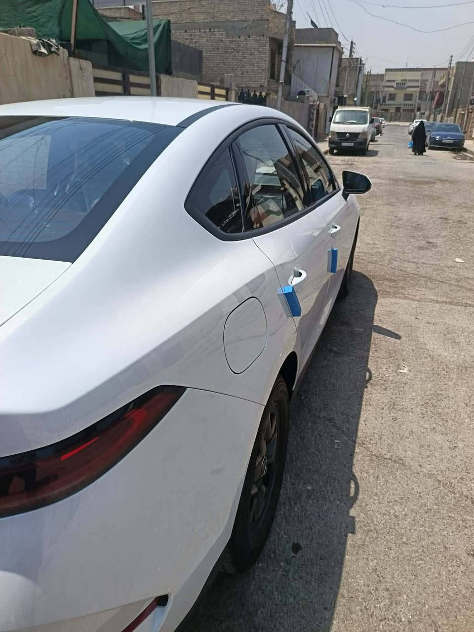 بي واي دي كن بلص ٢٠٢٥
ماشية ٦ الالف مكفولة السيارة
السعر ١٩ مليون
مكاني بغداد الدورة
***********
