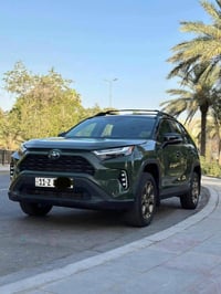 راف فور 2024 هايبرد السيارة  امريكي لون مميز  حادثها بسيط موضح بالصور ...