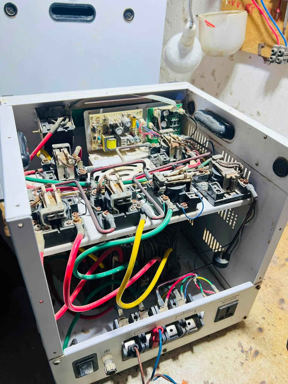للبيع —للبيع
⚡ للبيع – رافعة فولتية الرياض انفنتي 

20 كيفي ( 80  امبير ) 

✅  توصيل لجميع محافظات العراق

✅ اتعامل فقط مع الجديد / بالباكيت بعدها 

✅ السعر  350 الف

📍 #الخالص – #ديالى

للاستفسار

📞 ***********
