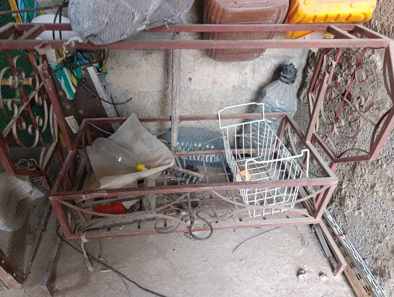 للبيع • معلومات ناقصة