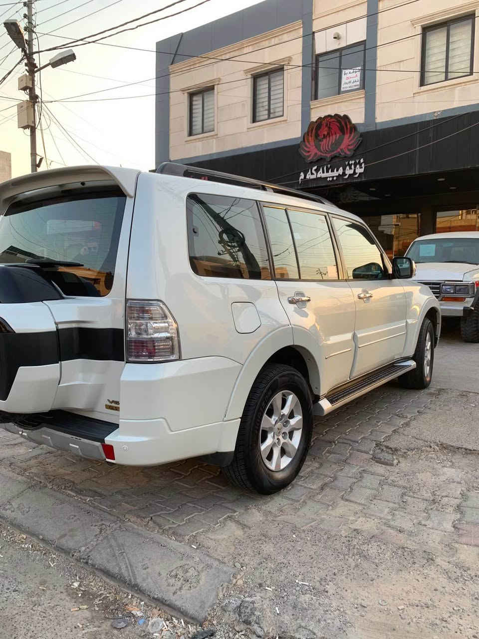 pajero 2019
کوردی/
کۆد/ 529#
مواسەفات/GLS سلایت 
مەکینە / v6 3.5 کراوە  بە شەرت
ڕۆیشتن/ 101.000km
2 بست بویاغە لە چاملغی سایەق بێ ژۆرێ بێ ئێرباگ
ڕقم سنوی نوێیە 2031   
نرخ /  17900$ 
ناونیشان / اربیل 
واتساپ /

***********
***********
***********

عربی /  
باجیرو ۲۰۱۹
مواسفات / GLS سلایت
محرك/ 3.0 v6 مفتوح  بس بشرط 
رقم سنوی جدید ۲۰۳۱ 
شبرین چاملغ امامی. بدون داخل بدون ئیرباگ 

سعر /  ۱۷۹ ورقە
عنوان /erbil  
واتساب/

***********
***********
*********** أربيل, العراق

نص مكتوب في الصور:
- #529