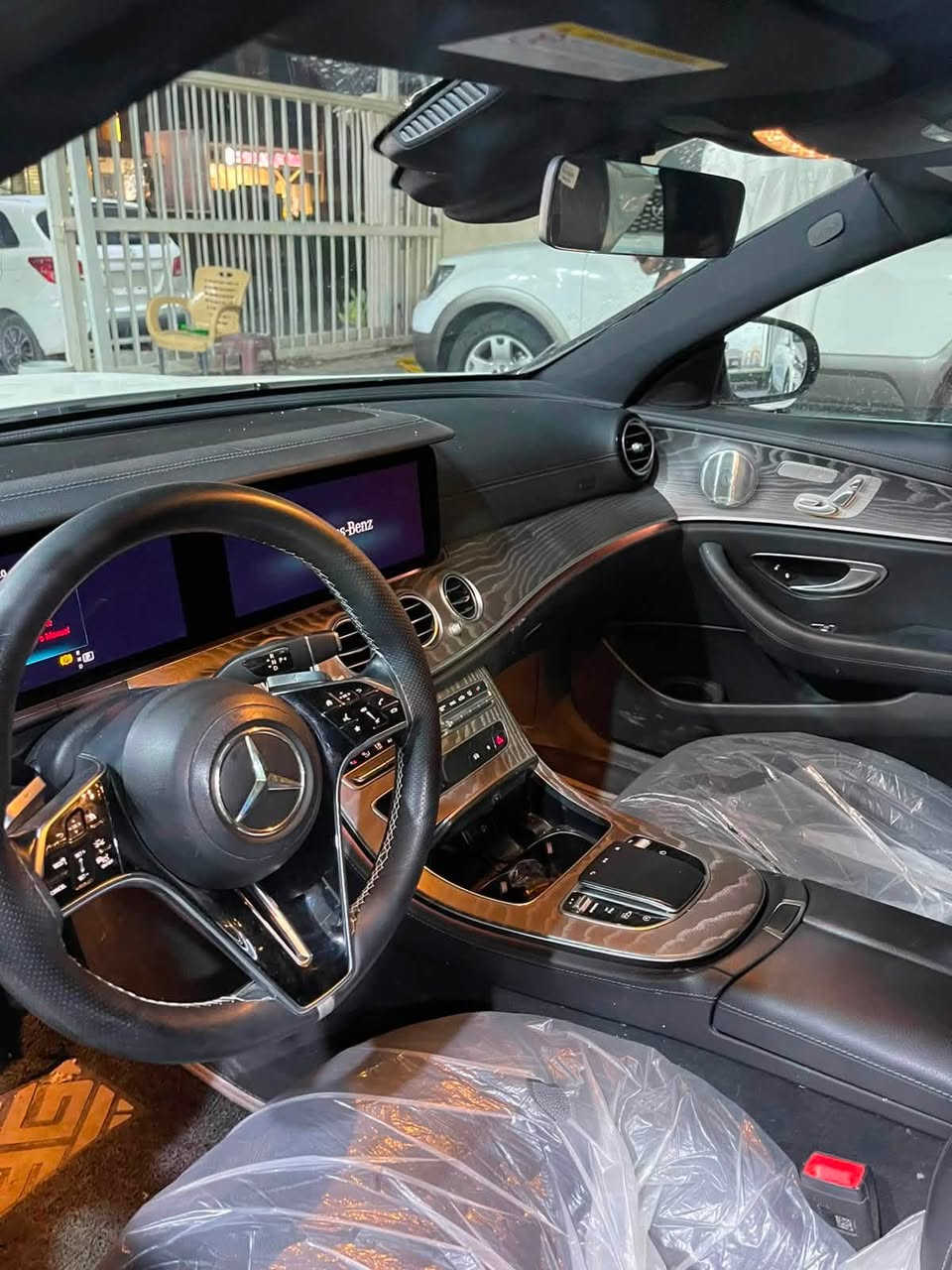 🚘 مرسيدس E350 موديل 2023 للبيع
• الفئة: E350
• الموديل: 2023
• المحرك: 2400 تيربو
• الكير : أوتوماتيك
• اللون: أبيض
• الداخلية: جلد
• نظيفة ومرتبة من الداخل
• السعر: 250 ورقة 💵
• قابل للتفاوض للجادين

📞 للاستفسار: ***********
