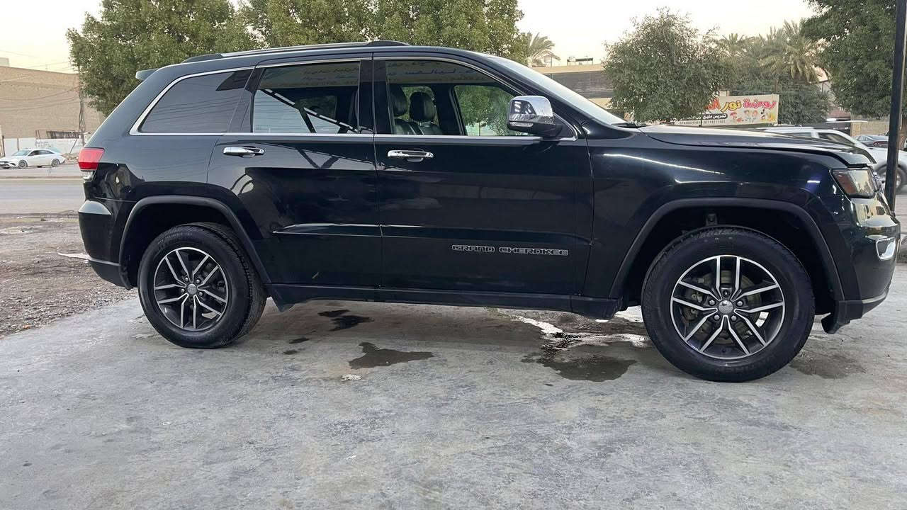 *********** 
سلام عليكم 
جيب لايردو 
موديل 19 
حدائق جاملغ وبنيد 
ماشيه 86
