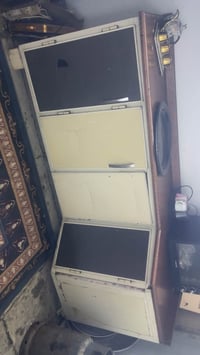 عندي كاونتر مكاني البلديات سعره ب ٣٠٠ الف بي ضرر قليل   07719409569 وا...