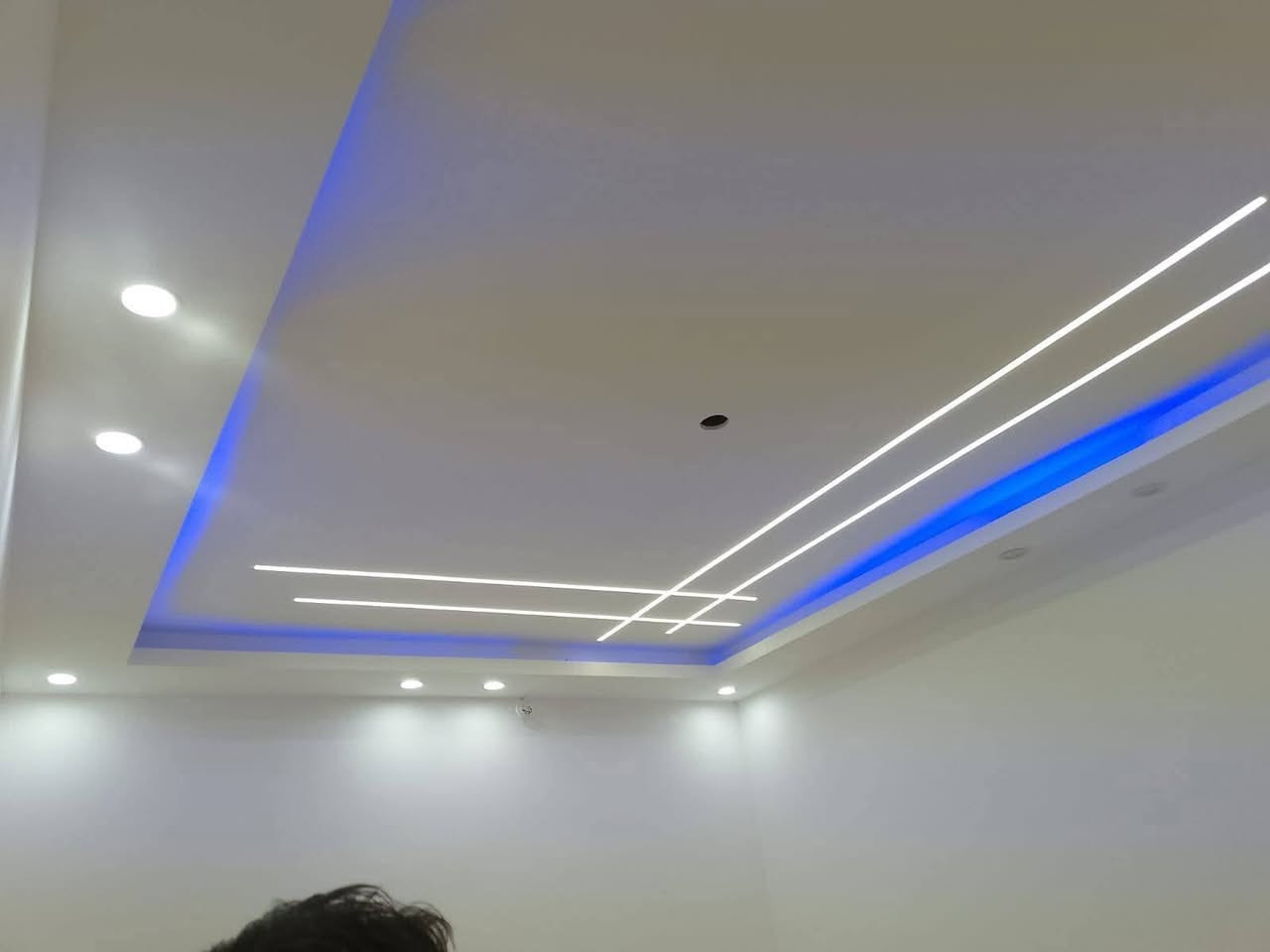 ✨ فــن الــديــكــور ✨
تصميم وتنفيذ جميع أعمال الديكور
NDF
سقوف ثانوية
✨ جبس بورد
🧱 تغليف جدران
✨ بديل الرخام
🪵 باركية خشب
📏 بديل الخشب
📏 بديل الشيبورد
🪟 فاترينات محلات
🎨 اصباغ
🍽️ كاونترات مطابخ وغرف نوم بتصاميم أنيقة
✔ أفضل جودة بالمواد
✔ شغل نظيف ودقة بالتفاصيل
✔ تنفيذ سريع وأسعار مناسبة
📞 للإستفسار والاتصال: ***********
🏠 ذوقك… نصممه إلك بأجمل شكل ✨
