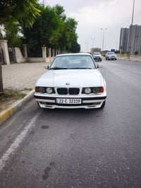 بي إم دبليو ٥٢٥i • ١٩٩١ • توماتيك