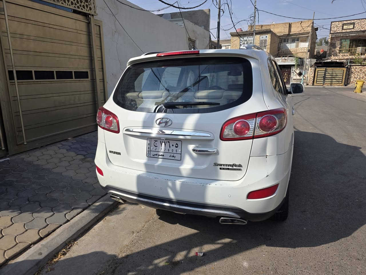 سلام عليكم ..
سنتافي خليجي ٢٠١٢ مكينه ٦ سلندر فوول مواصفات بصمه فتحه سبعه راكب ٣ قطع تبريد كله شغال وخير من الله ..بيها طخه بالباب الخلفي ما مصلحه وصبغ تحت مرايه السايق مقدار ٣٠ سنتيم للتواصل
145 
***********
