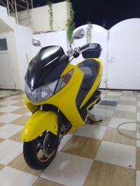 سكاي ويف • ٢٥٠ • كهرباء