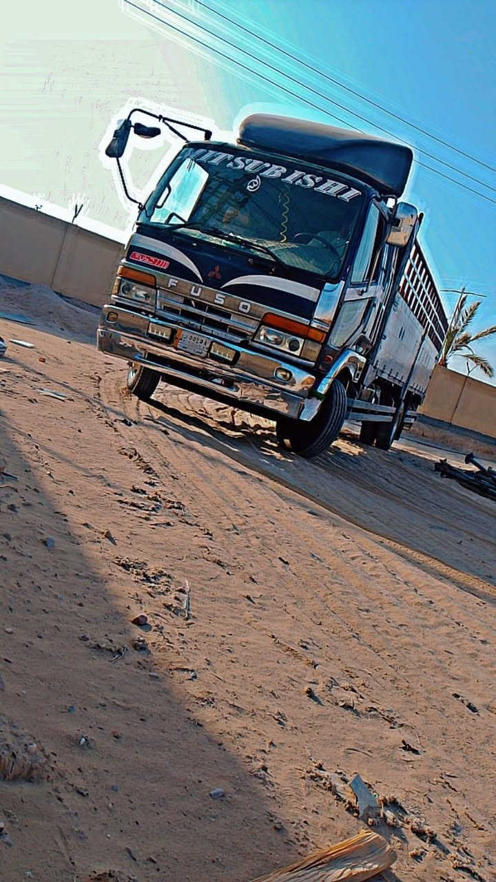 خابرني واتساب وبخدمتك سياره هيه وشغل مالته سعر خاص خابرني وتعال ودالل*********** البصرة, العراق
