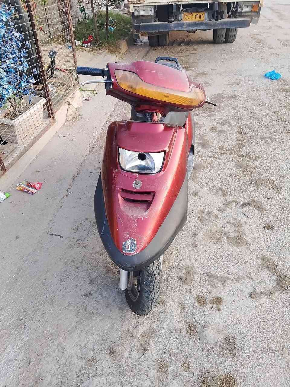عندي ذني 3 دراجات
وحده ماكس 140 محرك جديد شرط شلعه معدل طياره صالنصه رياضي شرط شغاله نكره 
كفراتها شوفت عينك وكهربائيات متشتغل 
وثانيه فراشه 140 مكينه جديده شرط شغاله نكره 
كفراتها شوفت عينك وكهربائيات متشتغل 
ثالثه دراجه رباعيه حجم وصط 
محرك جديد نقصها سلف وباتري  فقط 
وكفرات شوفت عينك وكهربائيات متشتغل 
سعرهن كلهن 250 ومستعجل ع البيع 
وذا تريد بس وحده ب 150 
مكاني محمودية حي العسكري 
‏‪***********‬‏  وبي واتساب او اتصال

