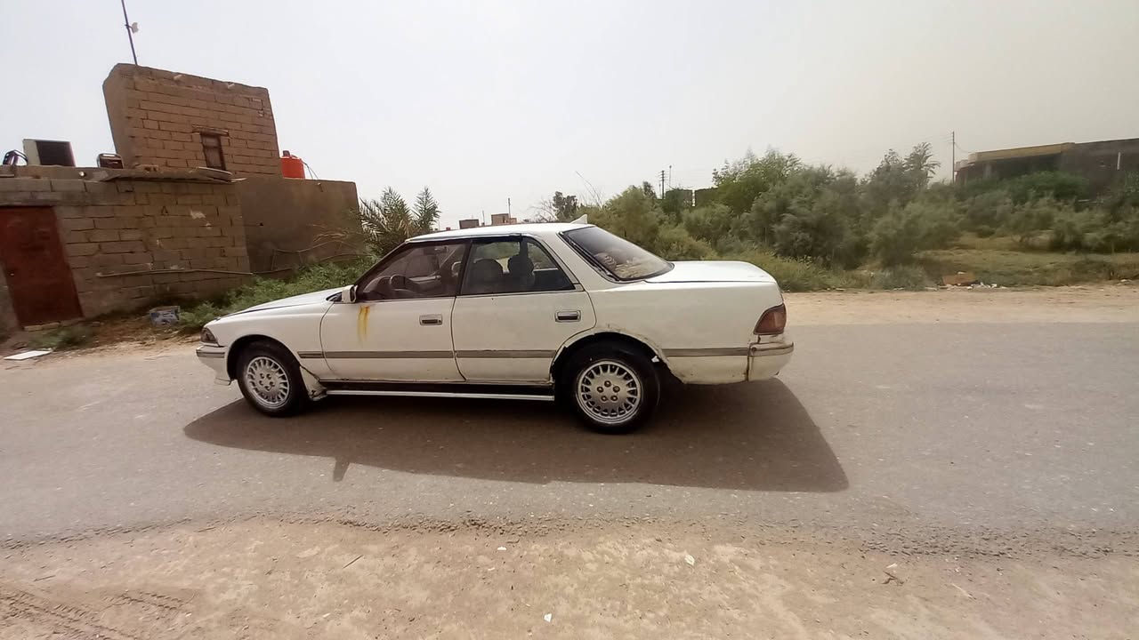 مارك مديل 91 بيه كير ومكينه ونجي مكفوله من نقل جثه ولا كصه تخم تاير جديد حدادية جديدة سيارة بأسم ابن خالي سنويه مخلصه سعر 30وبيها مجال رقم صاحب السياره  ***********العنوان بصرة الزريجي مقابل معمل ورق الدير وانا مكلف بنشر
