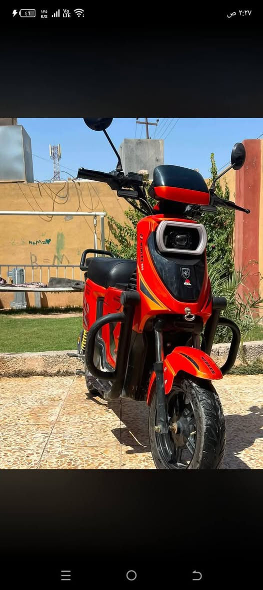 السلام عليكم 
دراجه شحن نوع Rs9 شركه والي الاصلي بطاريات جدد شرط عقل رياضي ملف بطاريات كلو جديد شركه غير مبدله 
السعر 650,وبي مجال المكان :بيجي رقم ه‍ ‍‍***********
