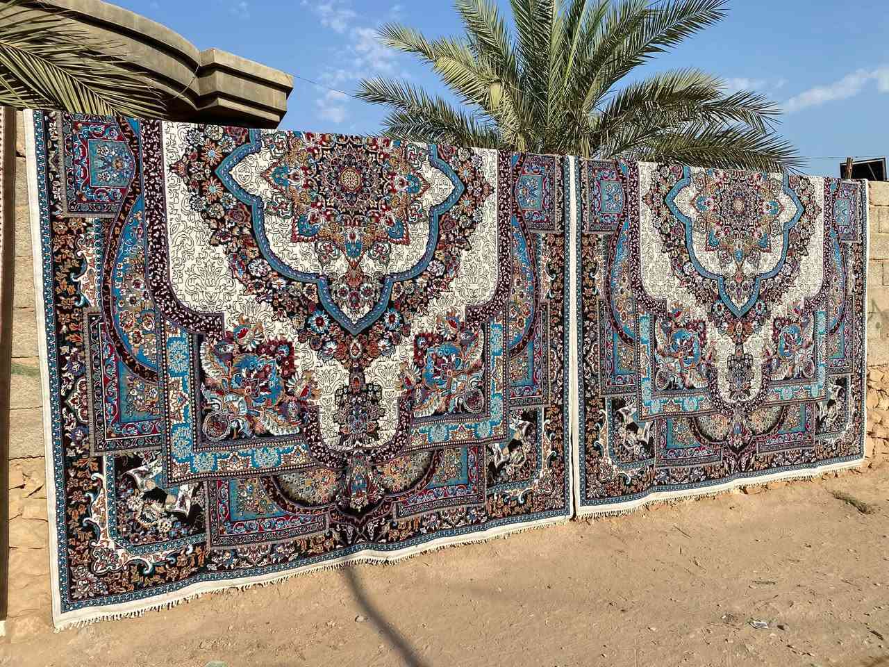 السلام عليكم 

زوالي ايراني كاشان 

سعر الزوج 150 الف عدد 2 قياس كل وحده 3*4

***********
واتساب

📩📞☎️🚚
