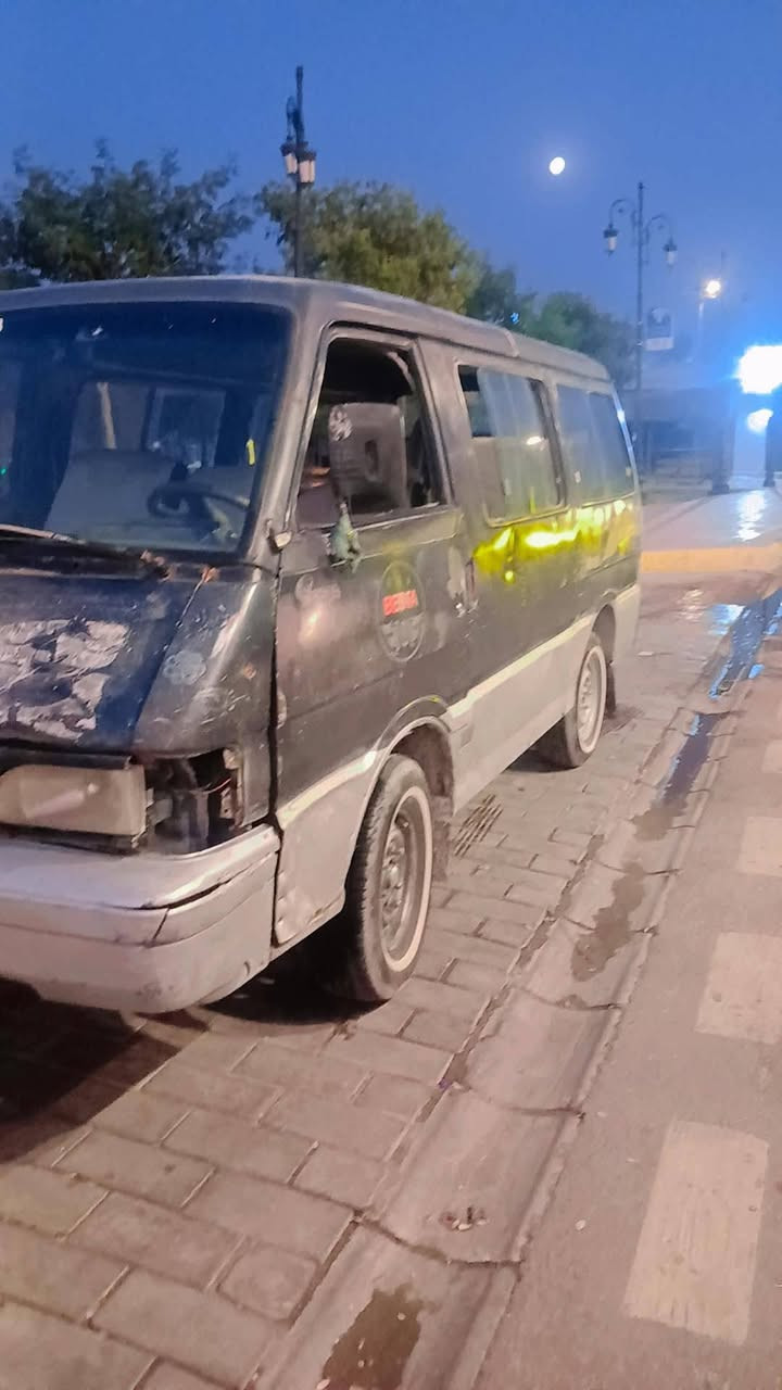 السلام عليكم كيه لبيع موديل 95 رقم بصره مكفوله كير محرك اكسن تايرات تخم  كشنان كلهه بل كارتون  لستفسار***********
