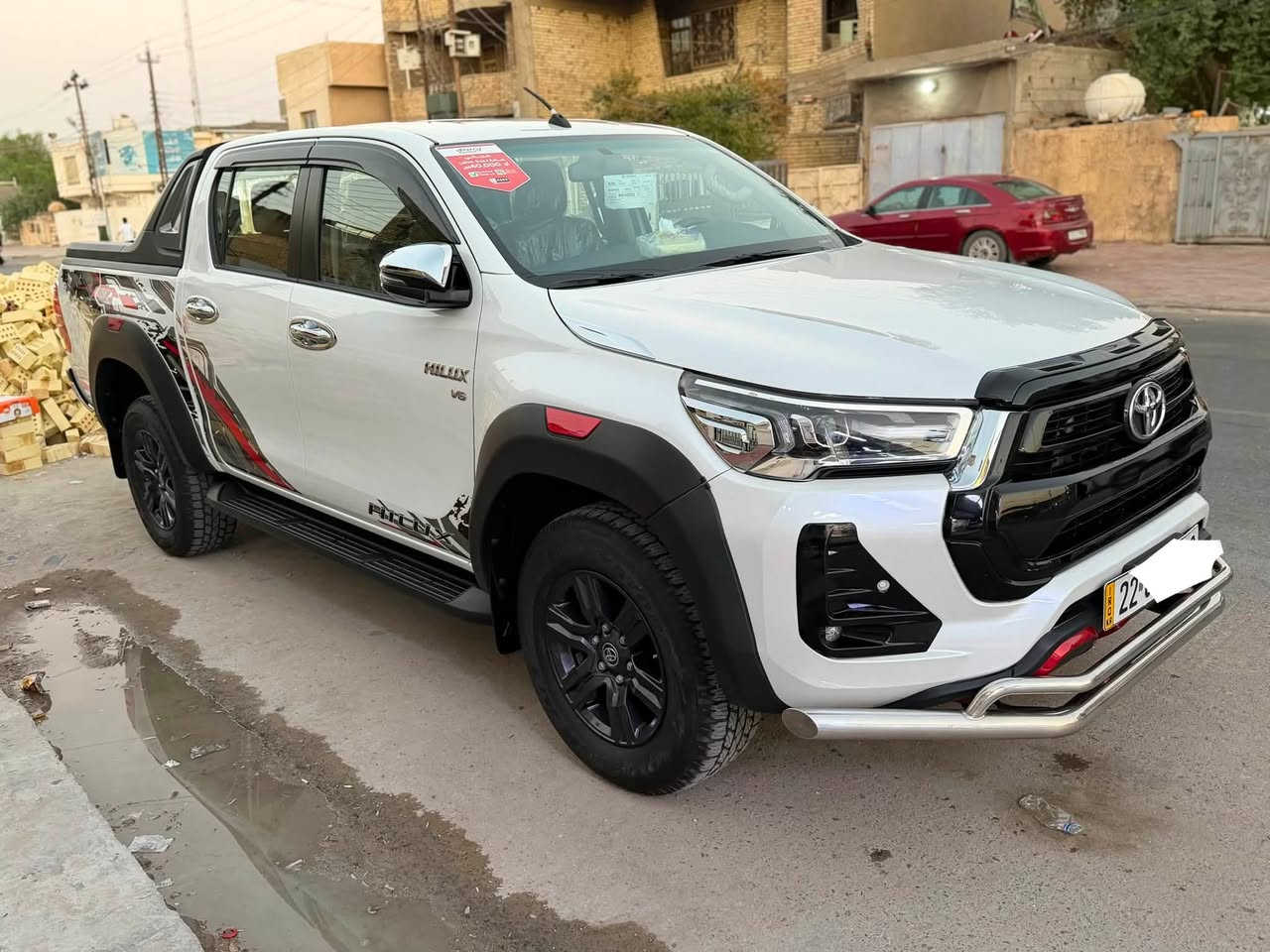 تويوتا هايلوكس
 موديل ٢٠٢٤
TRD فول مواصفات
شركة ساز اصلي
ستة سلندر
بحالة الزيروا
ماشية ١٠ الف بعدها بالضمان شركة ساز
كفالة عامة شرط السونار
رقم اربيل تحويل مباشر او وكالة 
مكاني بغداد ***********
سعر ٣٨٥$ بيها مجال للطيبين
