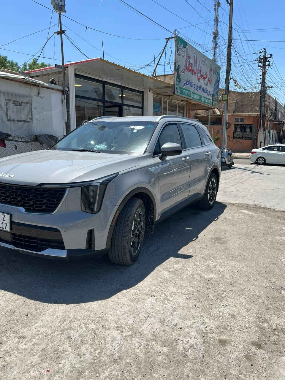 سورنتو موديل 2024وارد أمريكي رقم بغداد ماشيه 20 كفاله كفاله عامه بشرط على وضع الشركة  بسمي فول مواصفات رقم الهاتف ***********
