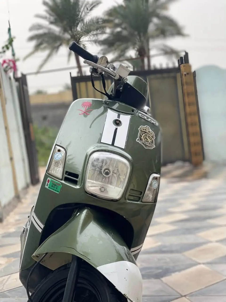 بوليس • نضيفه • محرك مامفتوح