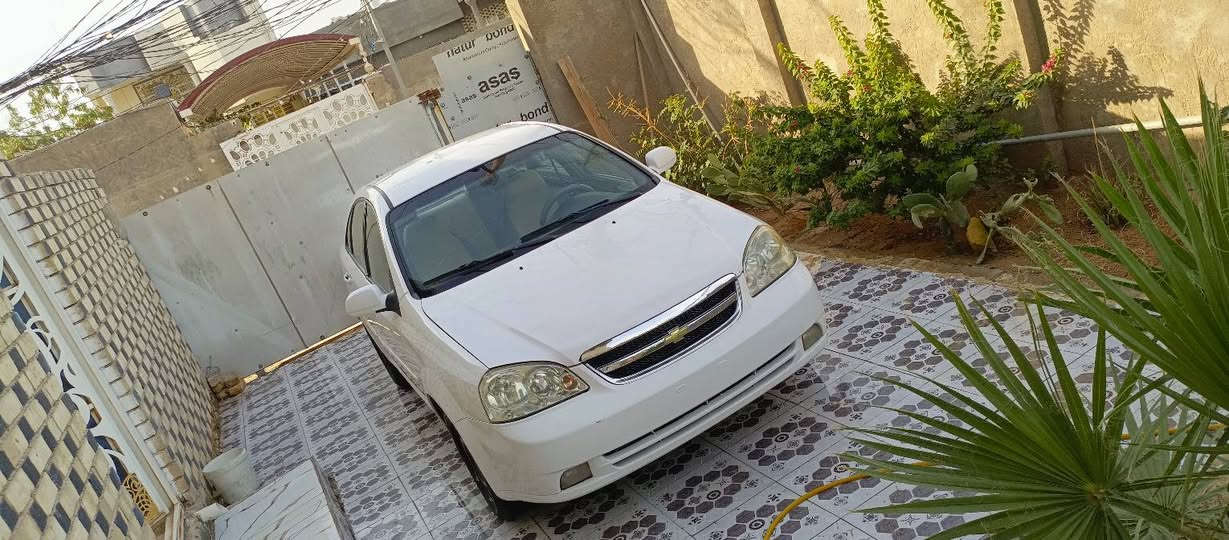 السلام عليكم اوبتره مزاد موديل 2009 سياره نضيفه وجاهزه بيه ثلاث قطع صبغ فقط والباقي مكفول بس تمشي بالمعاملة ومعفيه من الكمرك تترقم بابل والتبريد نقص كمبريسر فقط السعر 55 وبيه مجال للاستفسار اتصل *********** مكاني نجف
