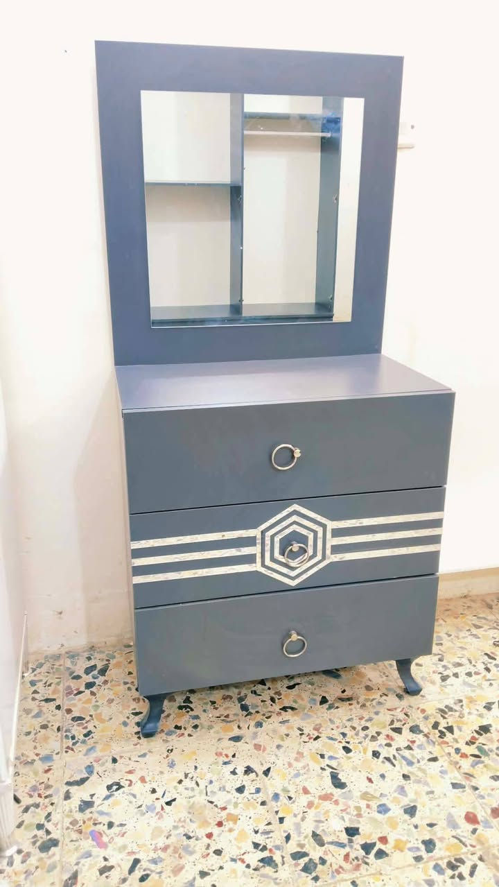 💎💗 غرفة تركي مستخدم
5قطع 
💯 نظافة 90
🚪 نظام ابواب مرتب
السعر 450
🪛 شد مجاني
🚚 نقل مجانيللحجز اخذ سكرين وتفضل واتساب ***********
