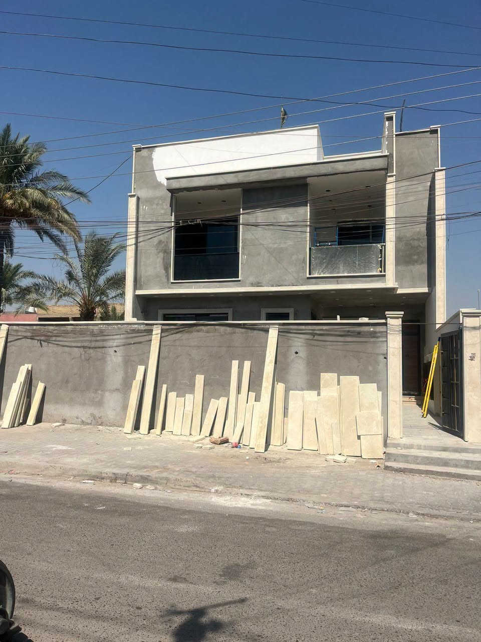 السلام عليكم شغلي حلان ومرمر ودرز وجلي متفرغ حاليا تسليم هندسي واسعار مناسبه إذا شا الله تعالى
***********
***********
#الجميع
