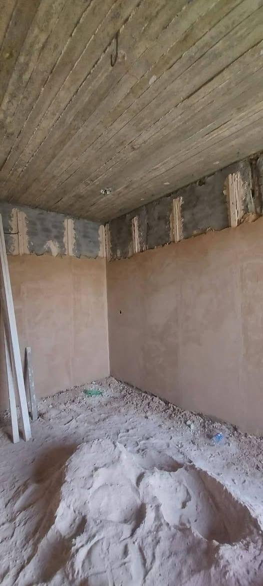 السلام عليكم
لباخ متفرغ حاليا
اشتغل لط وجص وبورك 
سمنت تصفير مساطر سيراميك 
سمنت جراره ونثر
سمنت سقل تقطيع او صافي
تشميع خارجي
للاستفسار اكثر مراسلة الصفحه او الاتصال ع الرقم ***********
