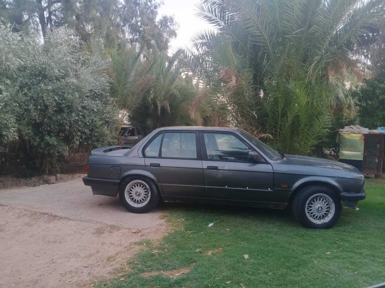 بعد التحيه والسلام
بي ام حجم 320 (زعره)
محرك 6 سلندر
گير عادي
التبريد غير شغال
صاحب السياره موجود
گير محرك تايرات شرط
شرط التحويل
السعر 38 ورقه وبيها مجال
مكان السياره
صلاح الدين/ العلم
رقم صاحب السياره: ***********

