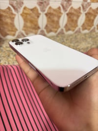 آيفون ١٣ برو ماكس • ٢٥٦ • ابيض
