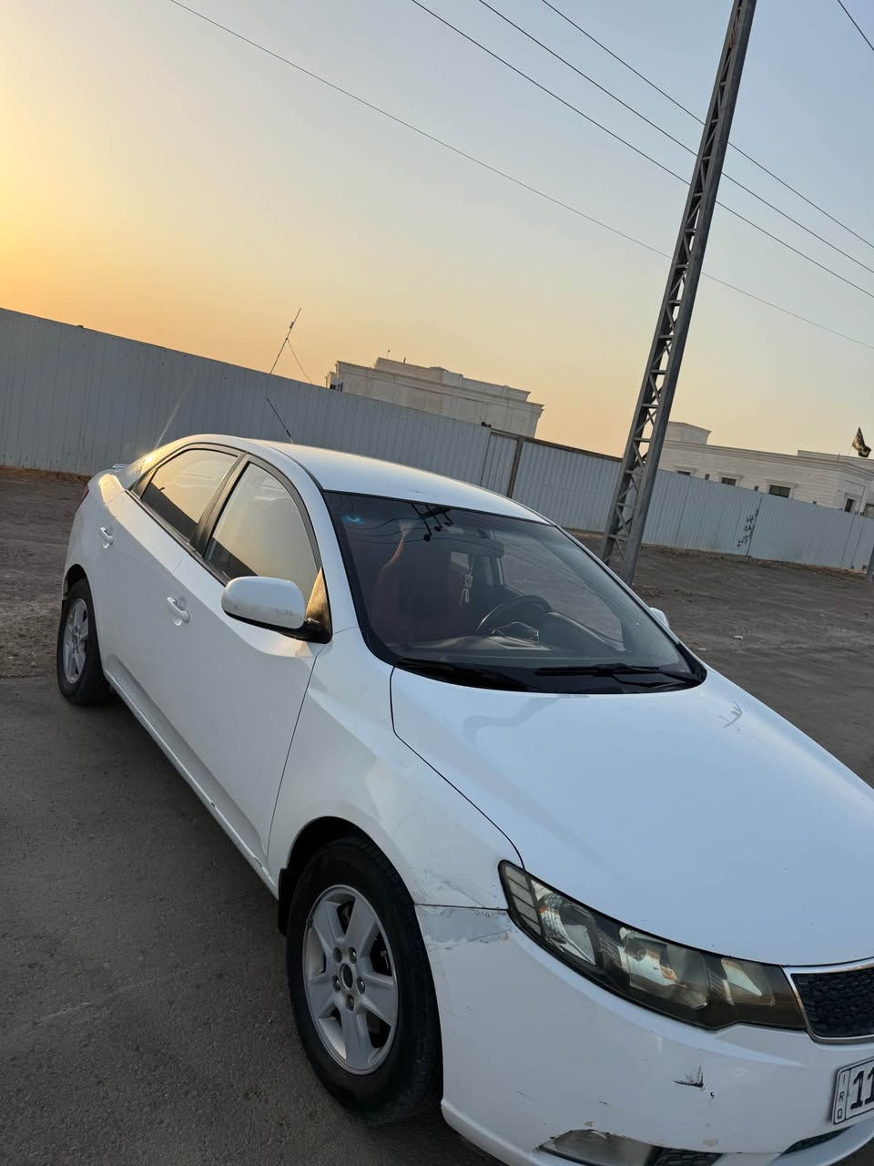 كيا سيراتو موديل ٢٠١٢
السيارة جاهزة مكينه كير 
بيه ٤قطع صبغ 
رقم بغداد تحويل 
السعر ٨٥
موديل ***********
سونار موجود الصويرة, واسط
