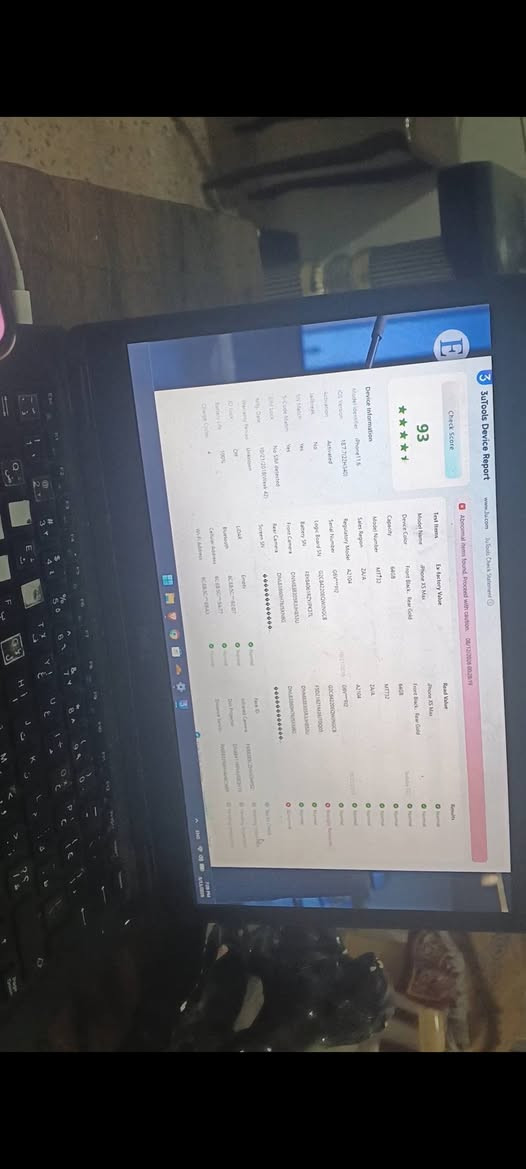 ايفون  Xmax (دبل سيم)
ذاكرة 64 
بطارية 100 
مبدل شاشة اصلية gx فيس ايدي شغال ✅ 
نظافة 95 بالمية 
شرط كلو شغال بيه شي يرجع التلفون
السعر 180 بيه مجال بسيط حك جيتك
مكاني موصل ايسر توصيل ماعندي 
*********** واتس اب
