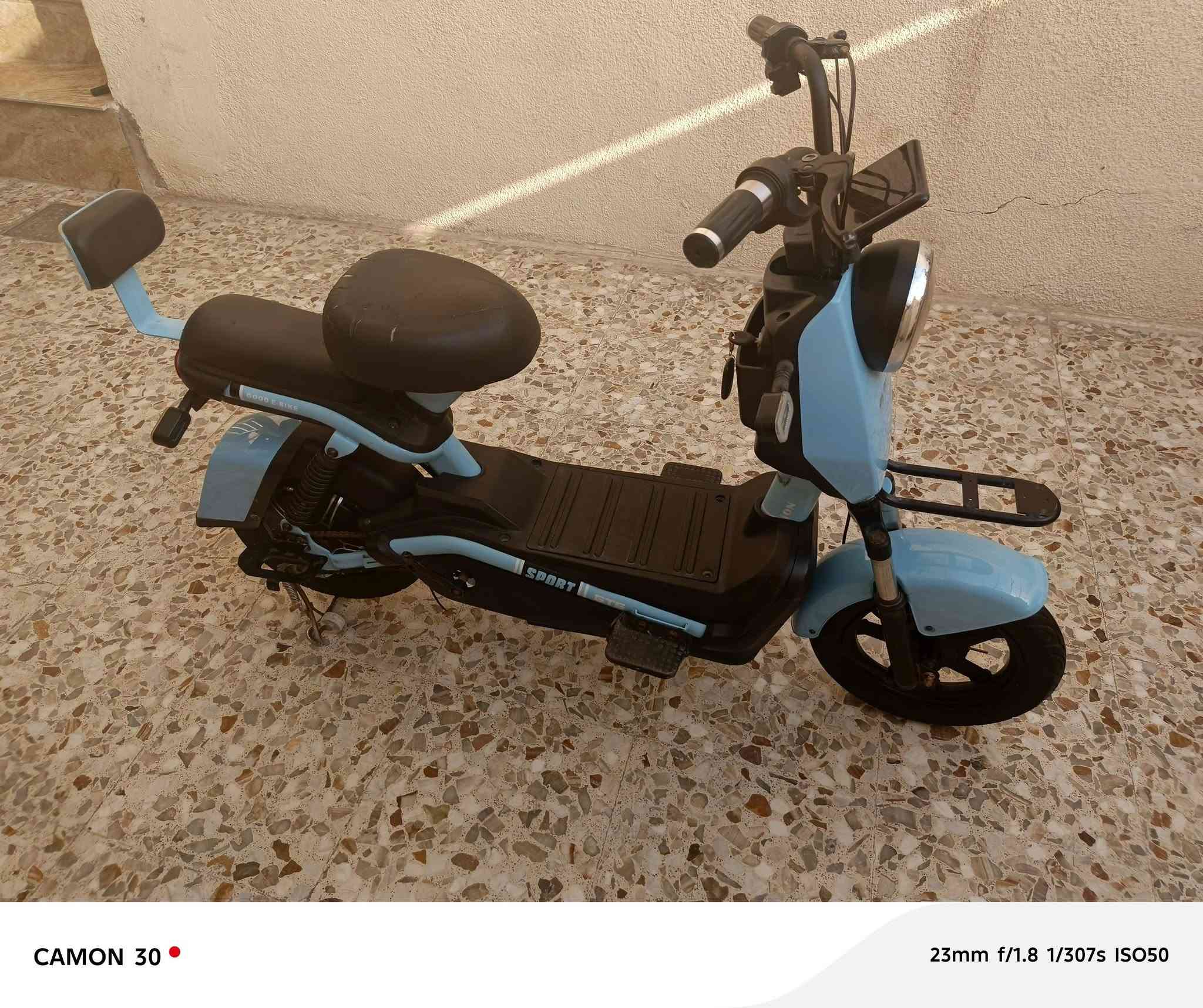للبيع درجة شحن
بدون بطاريات
السعر 125الف
مكاني بغداد مدينة الصدر
رقمي ***********

نص مكتوب في الصور:
- CAMON 30 23mm f/1.8 1/572s ISO52
- CAMON 30 23mm f/1.8 1/261s ISO50
- CAMON 30 23mm f/1.8 1/306s ISO50
- CAMON 30 23mm f/1.8 1/319s ISO50
- CAMON 30 23mm f/1.8 1/185s ISO50
- CAMON 30
- 23mm f/1.8 1/185s ISO50
- CAMON 30 23mm f/1.8 1/178s ISO50
- CAMON 30 23mm f/1.8 1/307s ISO50