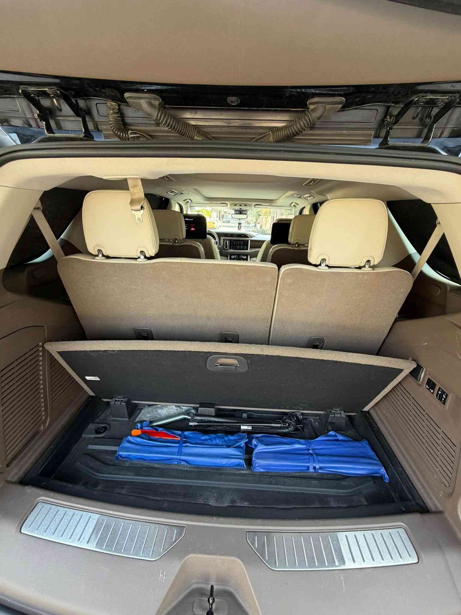 ﷽
للبيع جيمسي 2023 دنلي السعر 💵440 $ رخيصة وب عافية للياخذها رقم بغداد ب اسمي ورقمها حلو 
Yukon Denali 
ماشيه 95 الف كيلو 
ضمان شركه منصور ٥ سنوات 
محرك مفتوح بطالة يعني مفتوح 
كفالة من الصبغ والبارد فقط ركن الدعامية الامامي كد ٤ اصابع تكحيل كارت والسونار منشور موضح 
محرك ٦٢٠٠ ، كير ١٠ نمر 
‎فول موصفات 

‎داتا شو كبير ، رادار جانبي خلفي امامي ، رادار ،مانع تصادم  امامي ، رادار مانع تصادم خلفي ، خمس كامرات ، خمس بصمات
‎كشنات تبريد تدفأه خزن وكهرباء ، كشن رجاج تحذير ، كشن خلفي منفصل ، كشنات الخلفيه كهرباء ، لون الكشنات ابيض مميز جدا ، جنطه كهرباء
‎شاشات خلفيي 🖥️ ، ستيرن كهرباء ، بانوراما ، كيجات شاشة الكتروني . دوسات كهرباء ، فور ويل ، اربع انضمه قياده ، جكات
‎ جمسي دنالي اعلي فئه ب جمسي
‎ثلاجه ، شاحن ويار ليس
بغداد الدورة ***********
