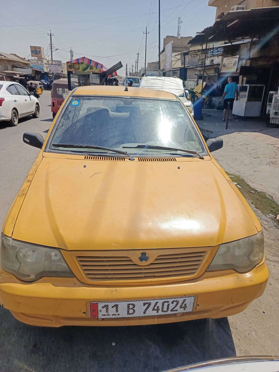 سلام عليكم سيبا للبيع بسمي مصفره هيئه وغرامات تحويل مباشر تخم تاير جديد تبريد تدفئه كله شغال شواصي جدد مكينه حلوه عندي بس الكير بي ونه ب نمره 3 موديل 12الاستفسار ع هاذ رقم ***********مكان سياره بغداد شارع الشيخ عمر قرب الطفاء السعر 23
