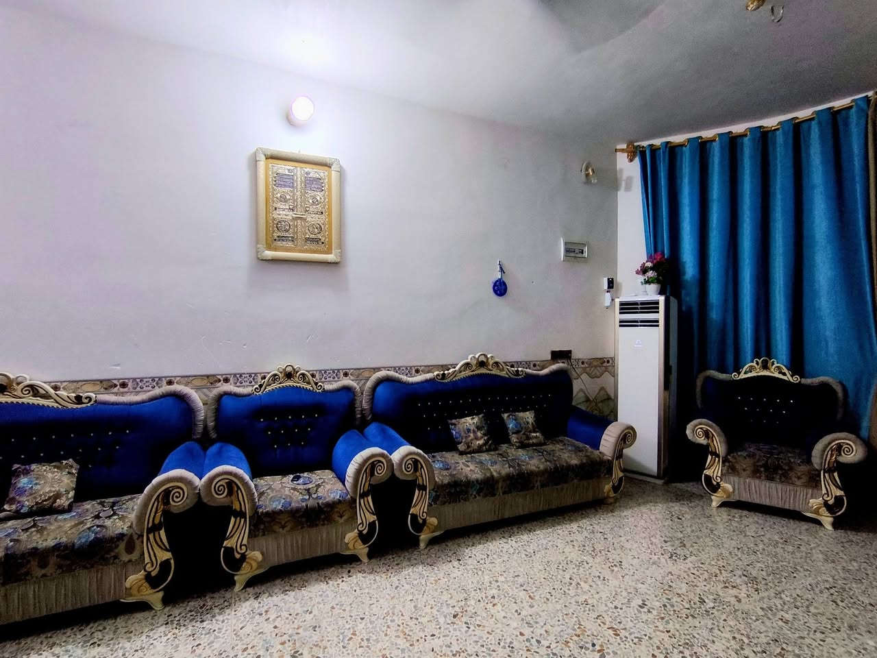 سلام عليكم عندي تخم للبيع شوفت عيونكم اقسم بالله العظيم نضيف ومابي اي ضرر يعجبك تفضل خاص مايعجبك اكرمنا بسكوتك ،،،التصال على الرقم ***********
